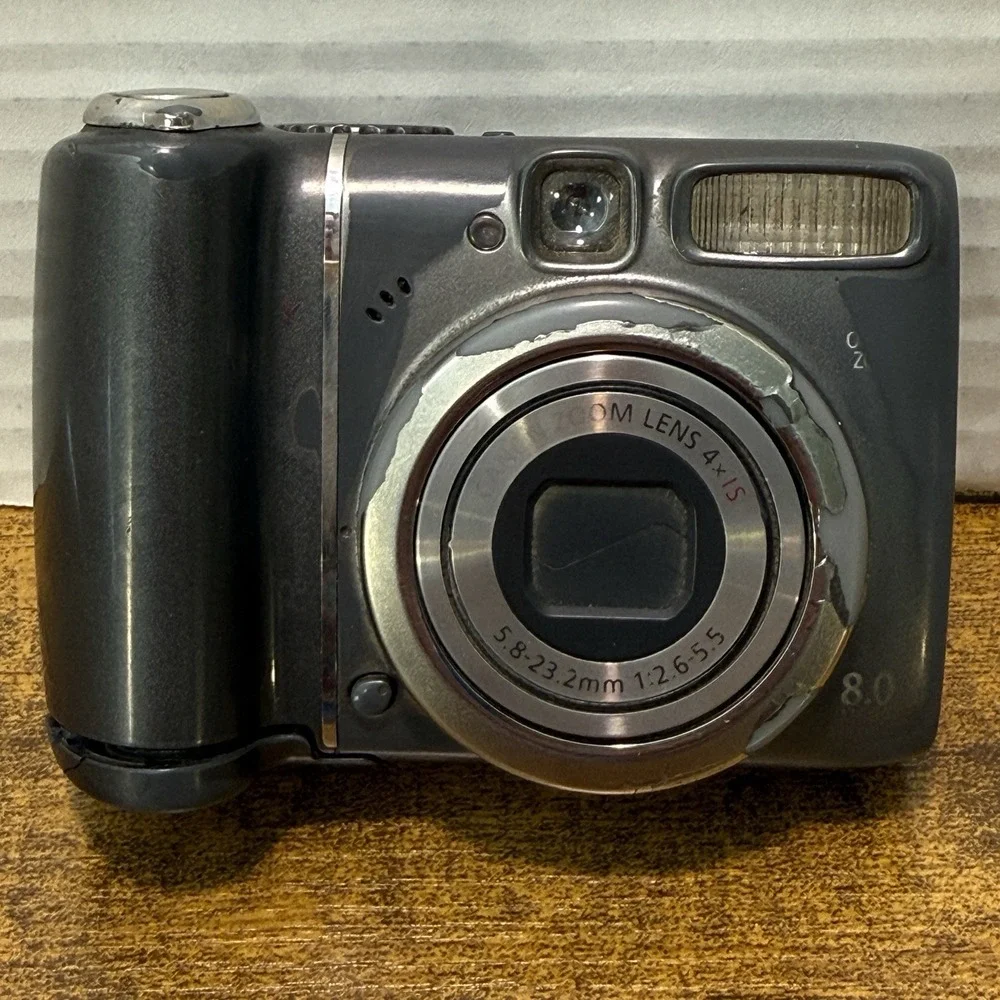 Canon PowerShot A590 8.0MP Digital Camera For Parts or Repair *See Description
